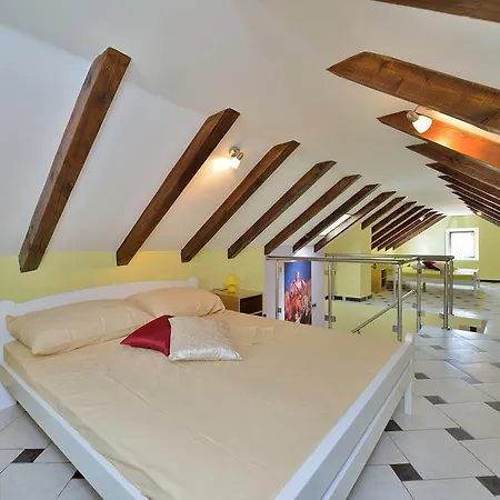 Old Town Apartments * Novigrad (Dalmatia)